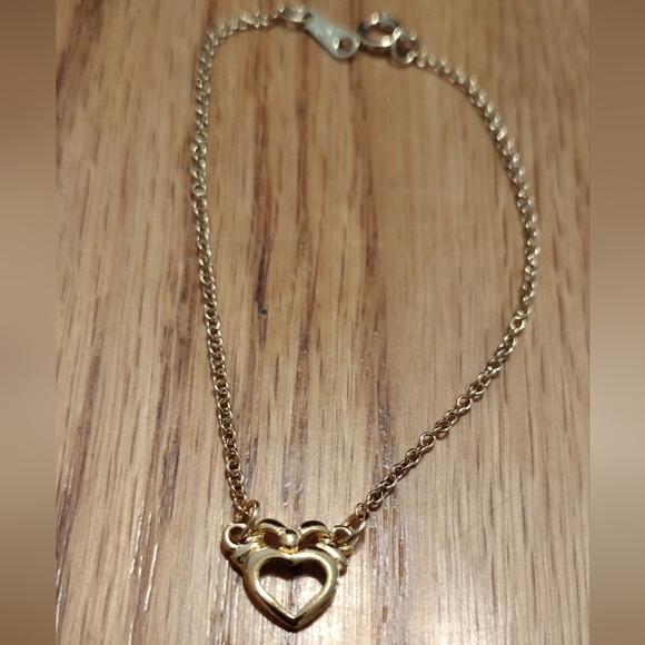 Gold heart bracelet - Picture 4 of 16